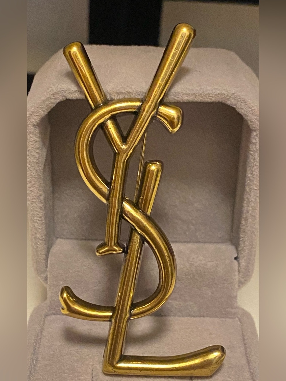 Yves Saint Laurent Antique Gold interlocking Monogram Brooch Unisex Large